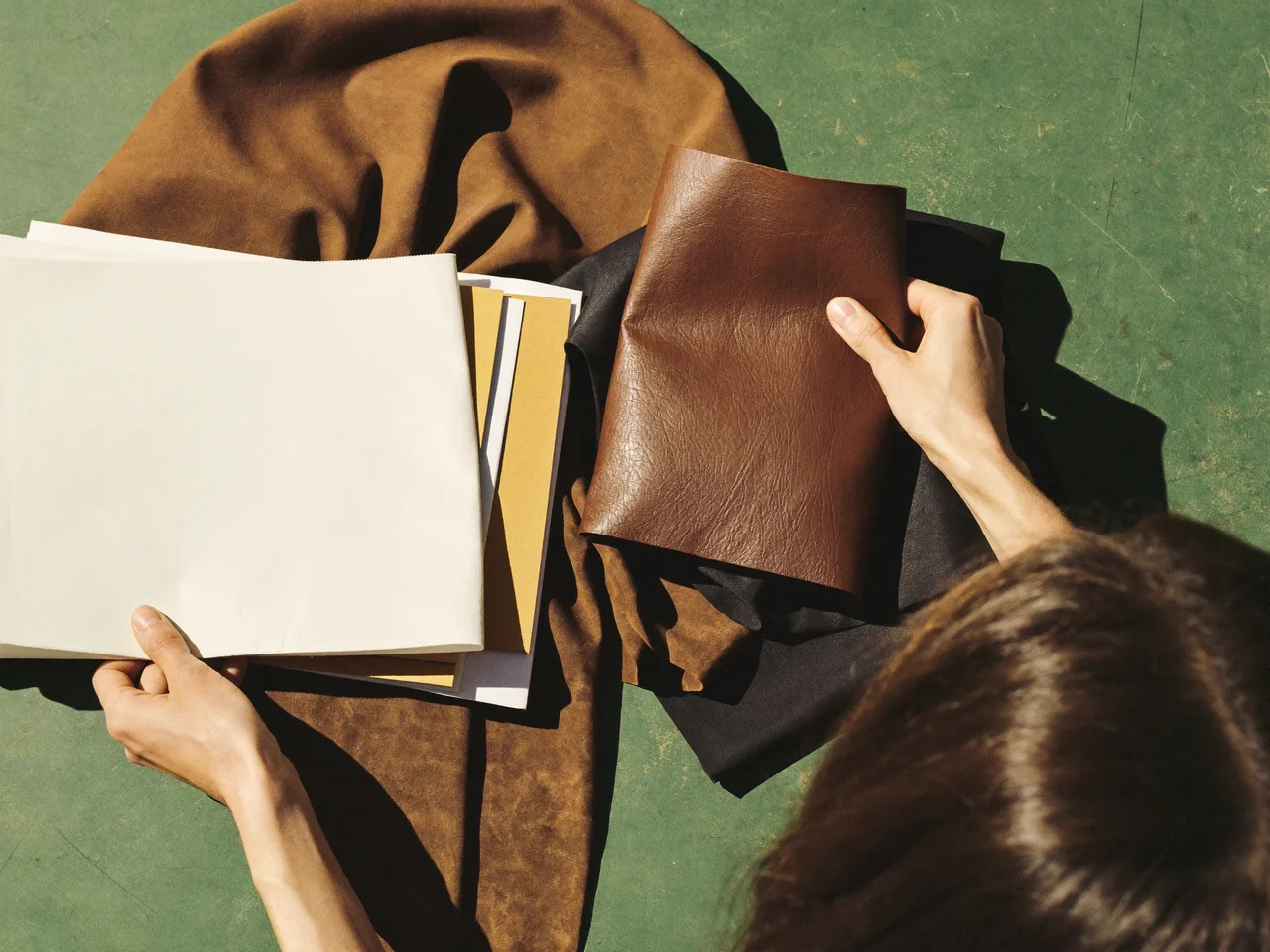 Illustriertes Detail zu Materialien und Handwerk im Styling
